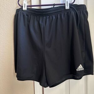 Women’s Nike Shorts (Black XL)